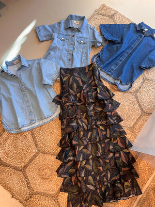 Wallingford Press Buttoned Short Sleeve Light Blue Denim Jacket