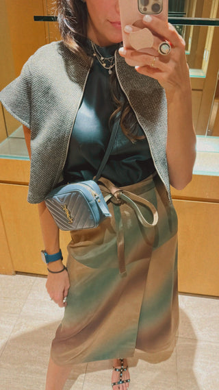 River Overlapped Belted Gradient Suede Skirt