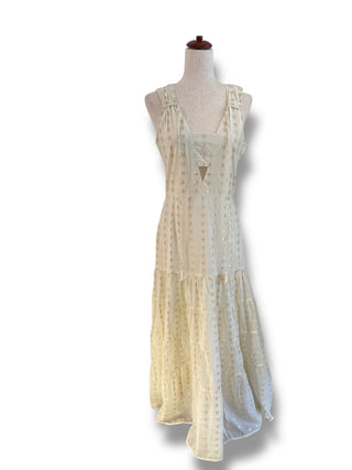 Englewood Sleeveless Staged, Hearted Light Cream Dress